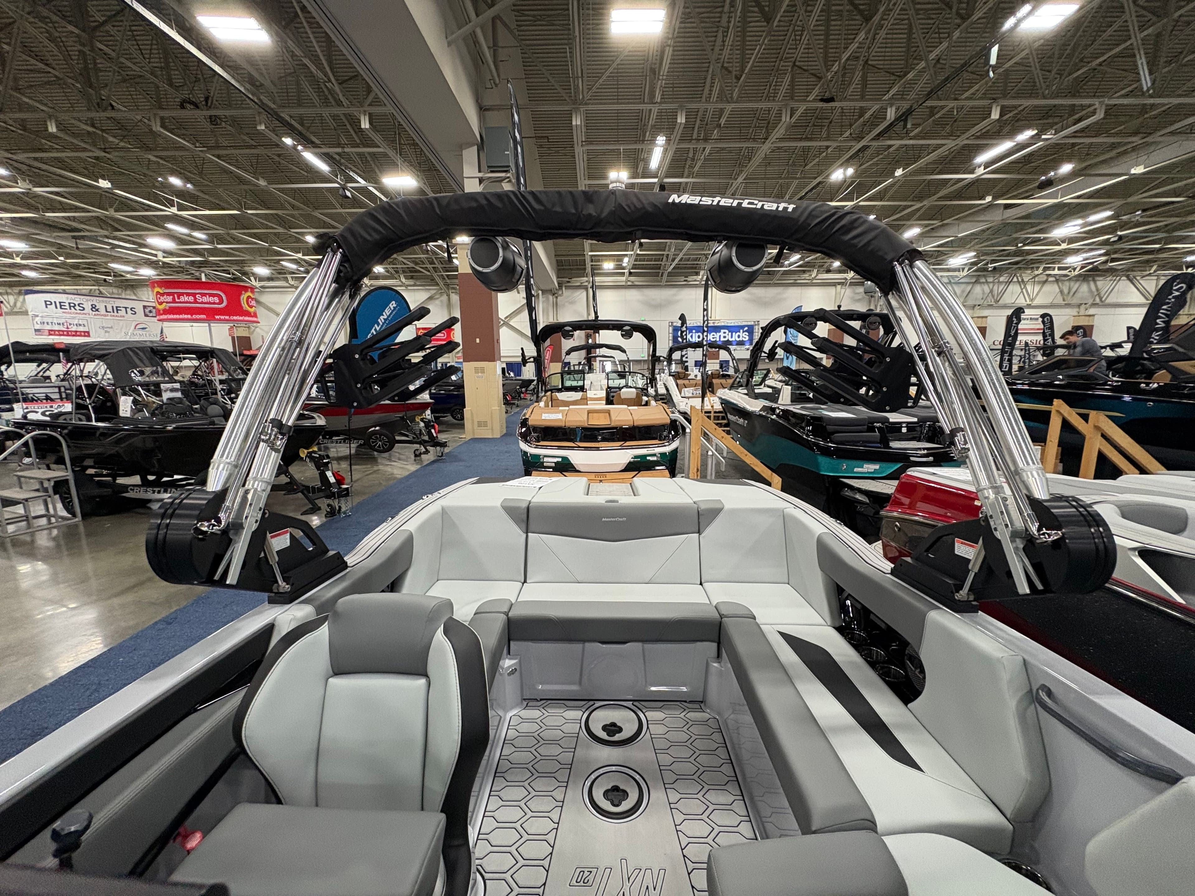 2025 MasterCraft NXT20 - 31