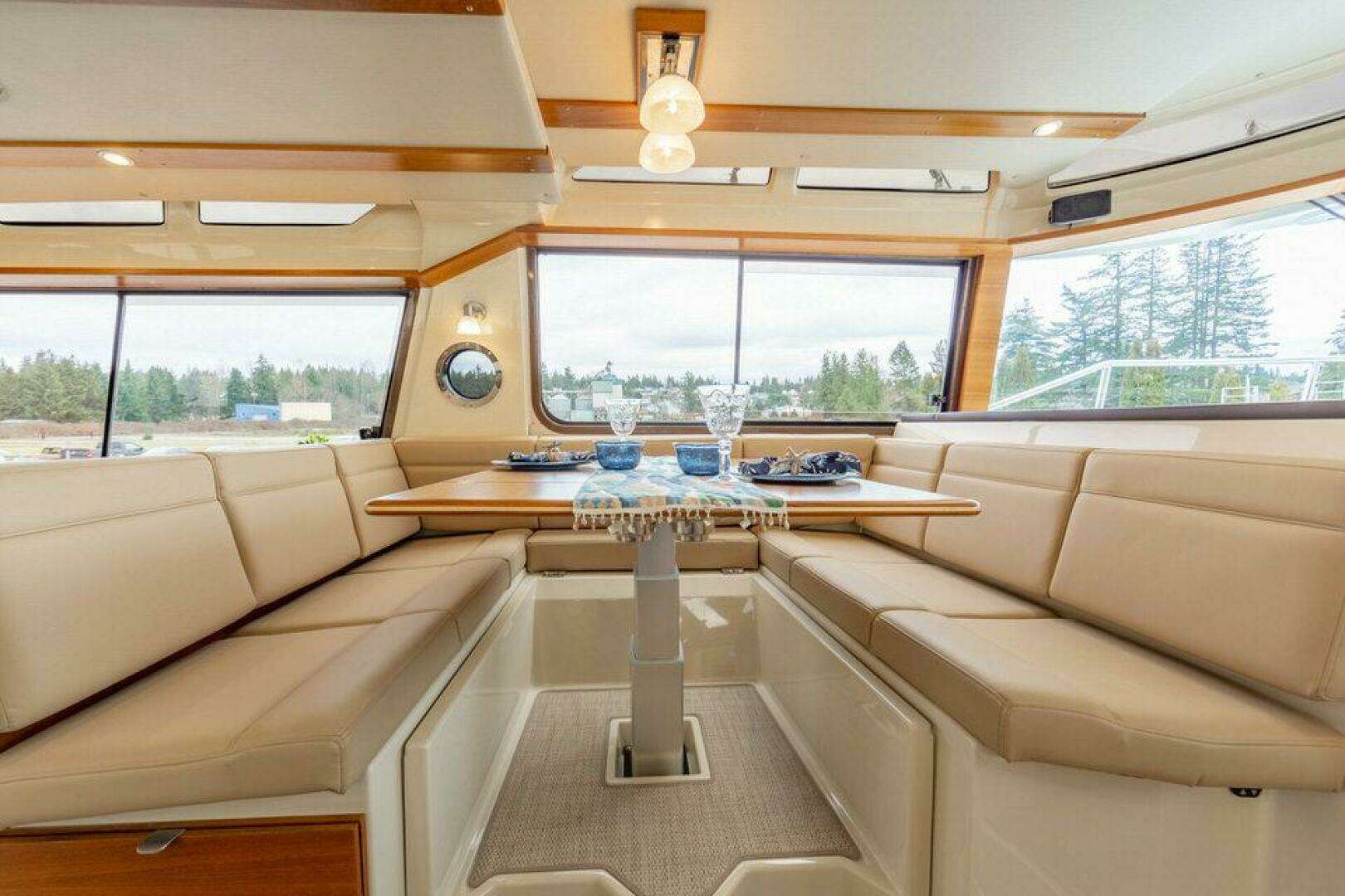 2027 Ranger Tugs R-43 Command Bridge - Image 20