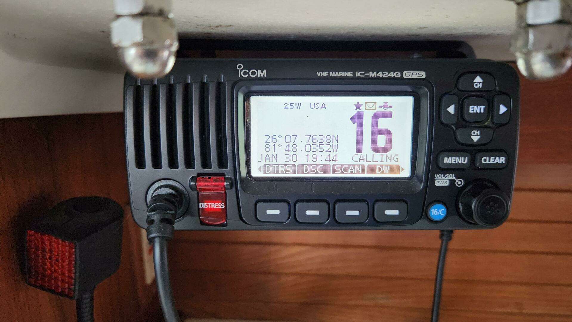 1995 Catalina 320 - Image 25