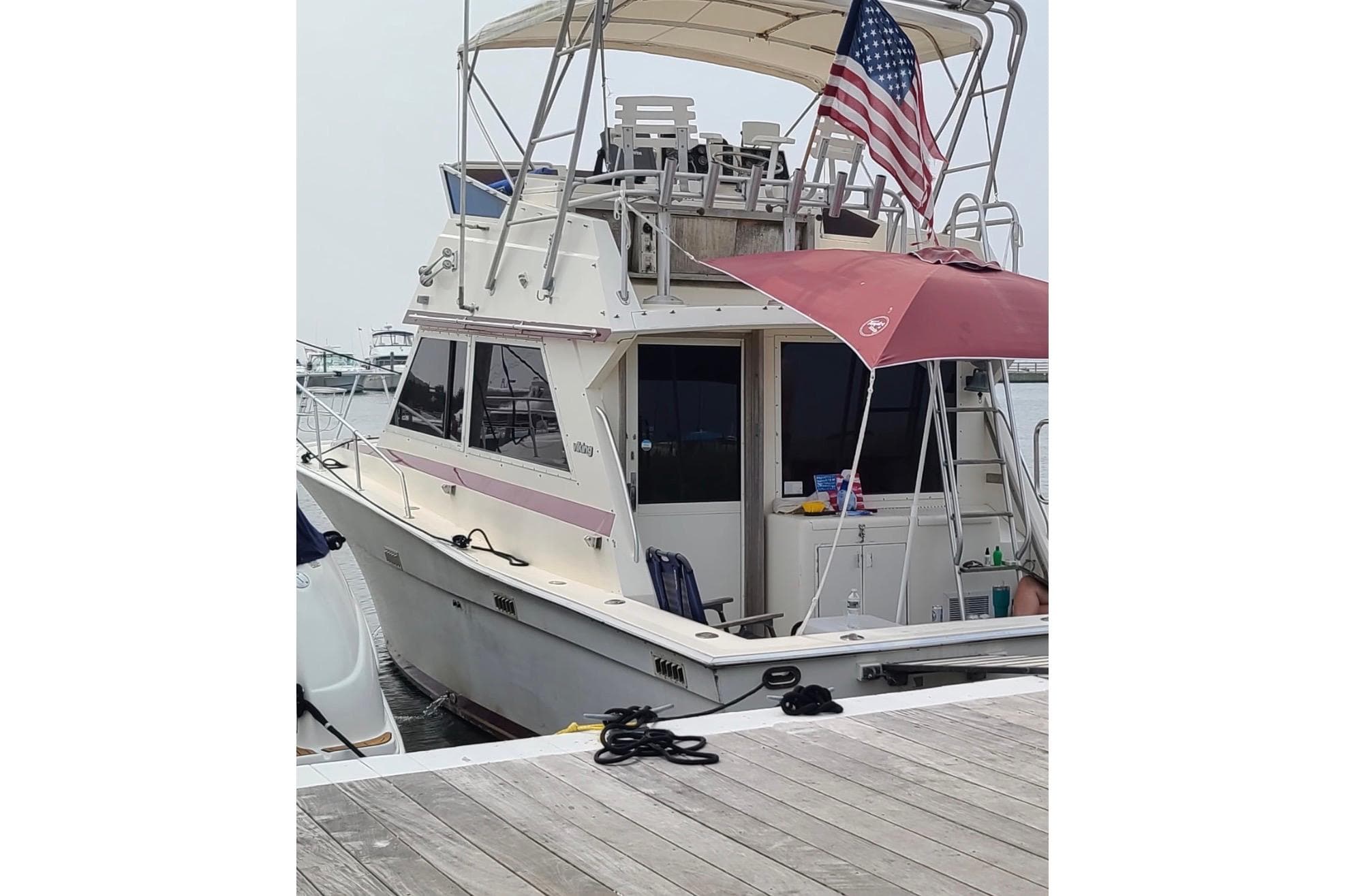 1983 Viking 35 Convertible