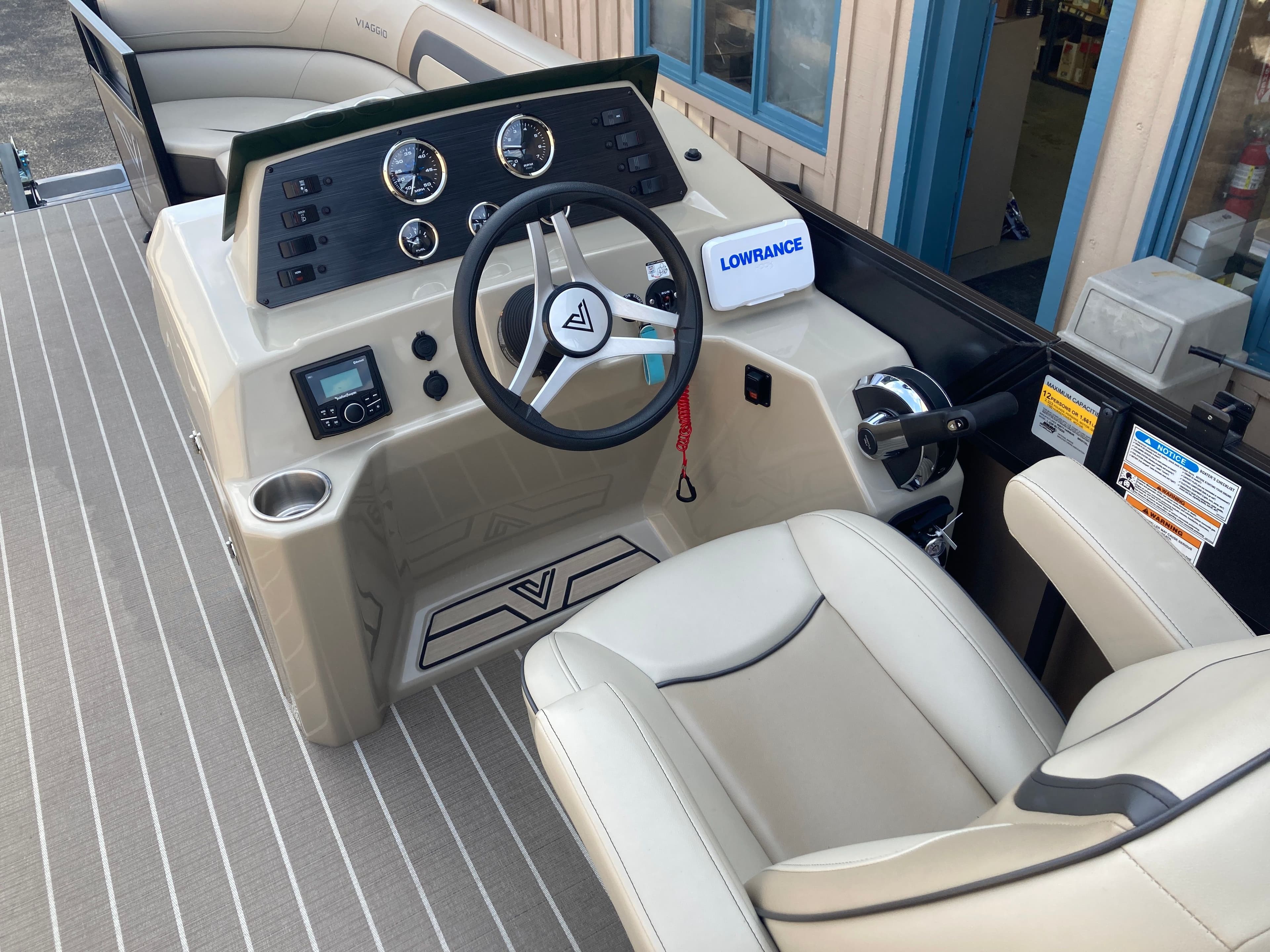 2023 Viaggio Lago 22R - 18