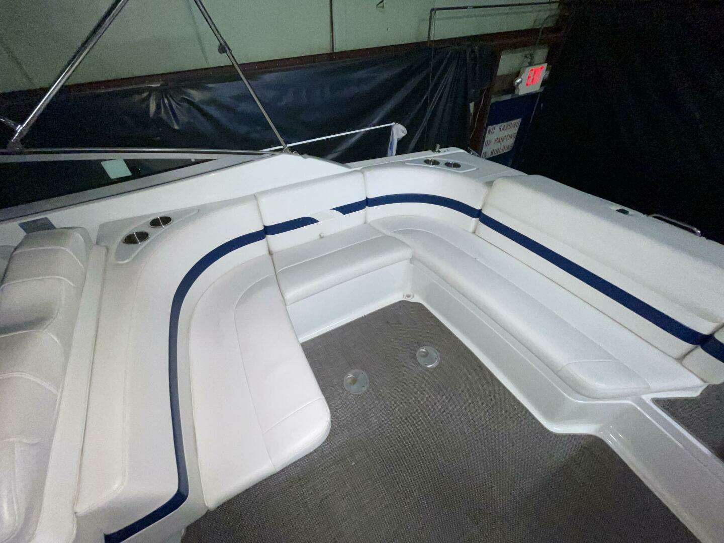 2006 Formula 280 SS - Image 13