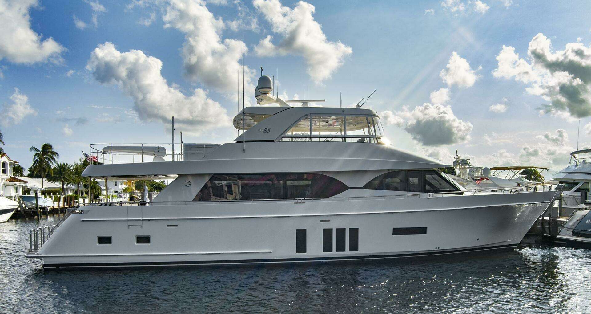 2016 Ocean Alexander 85 E - Image 7