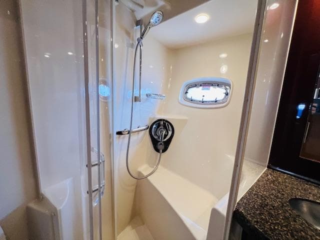 2009 Sea Ray 55 Sundancer - 55