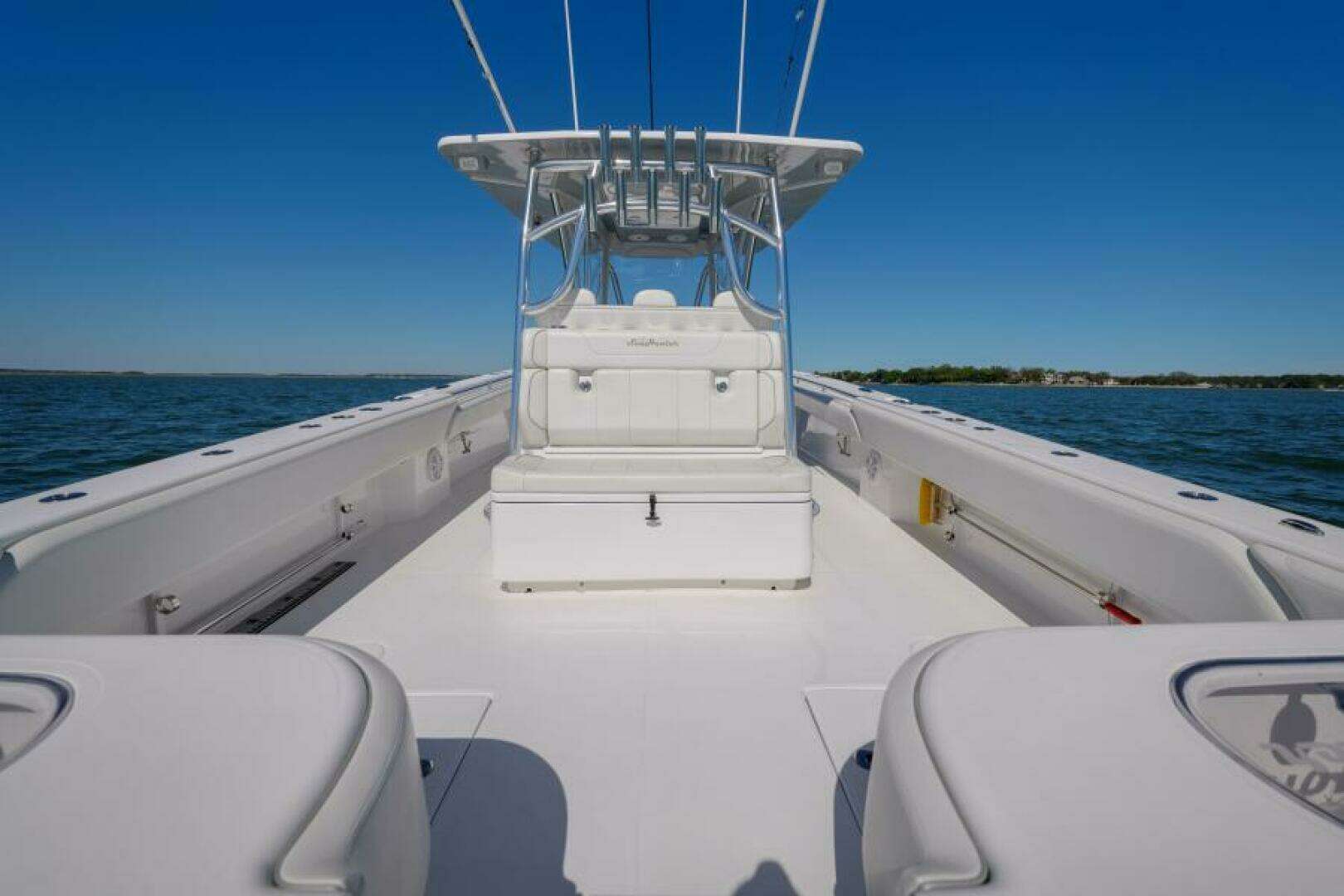 2023 SeaHunter 38 CTS - Image 41