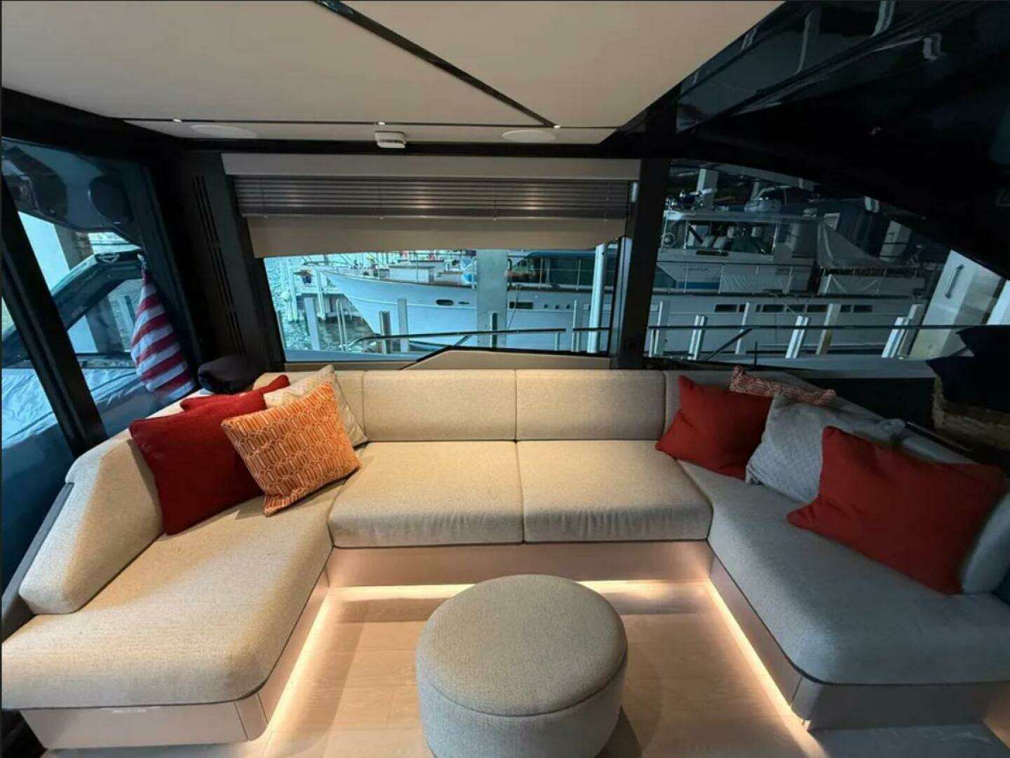 2025 Sunseeker 55 Predator - Image 4