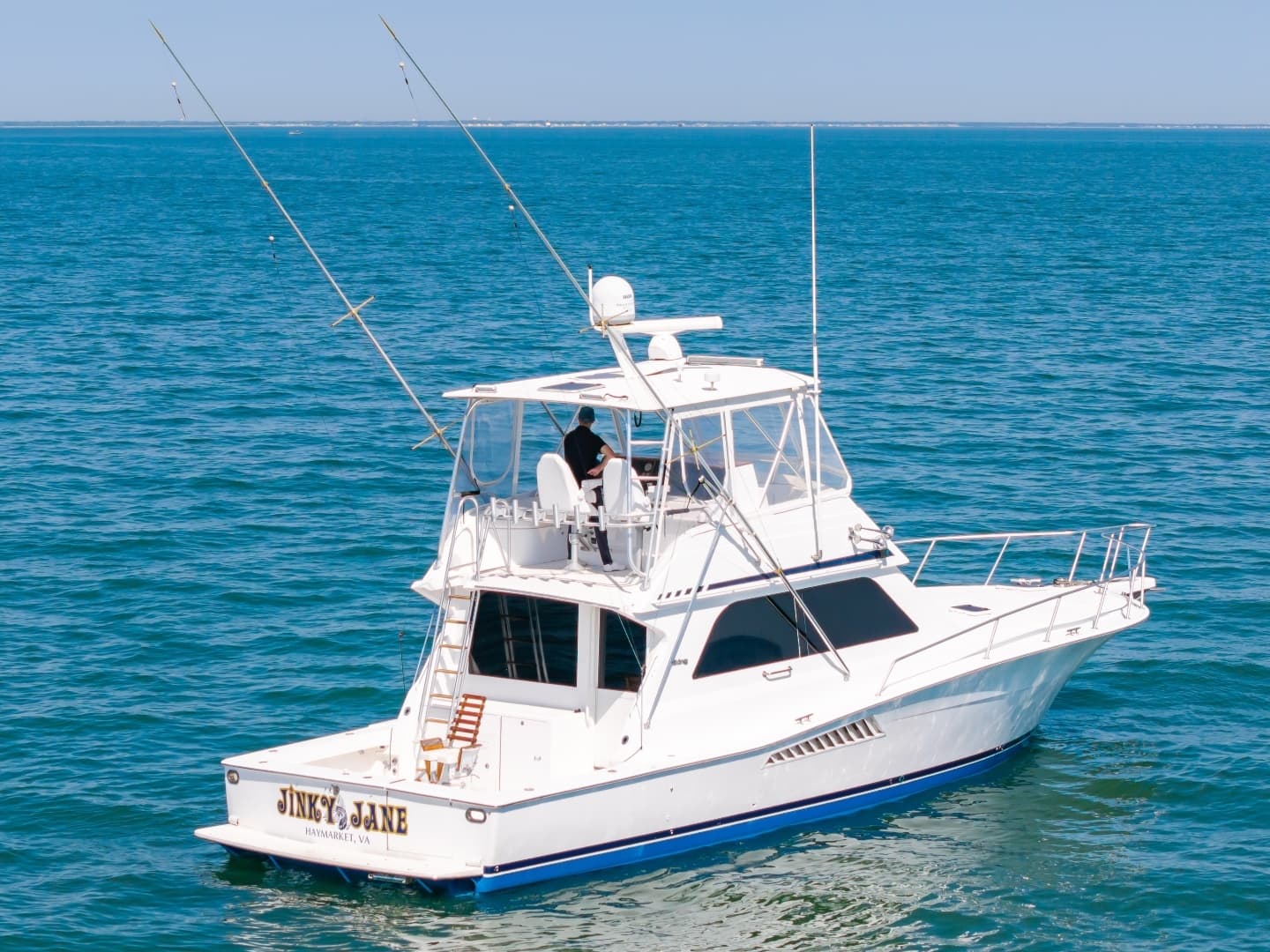 1998 Viking 47 Convertible - Image 11
