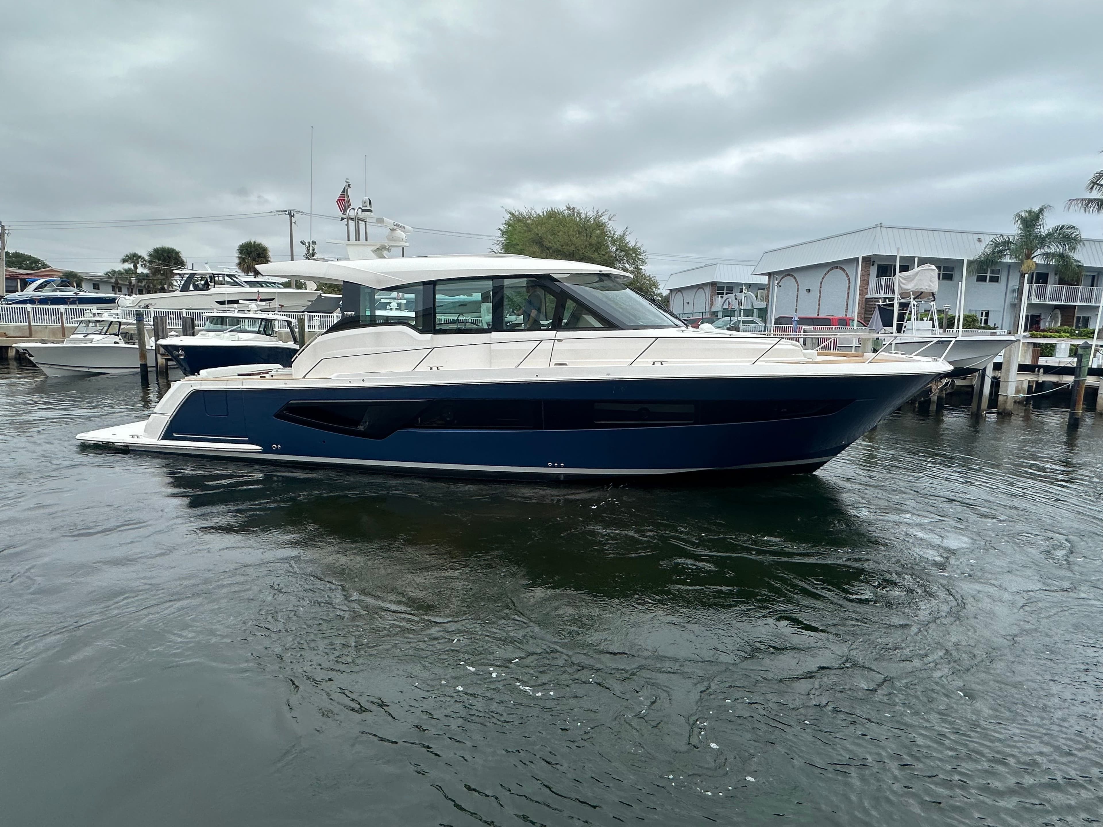 2026 TIARA YACHTS EX 54 - Image 12