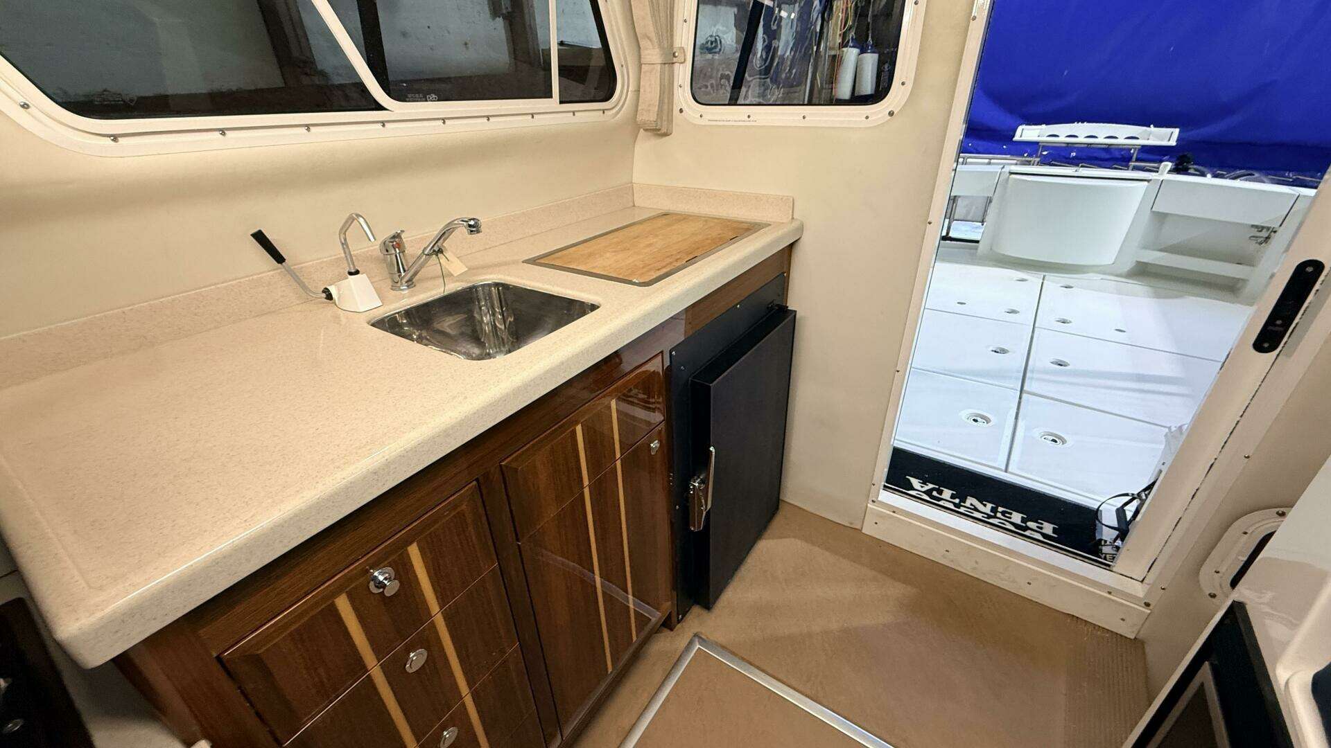 2013 Ocean Sport Roamer - Image 11