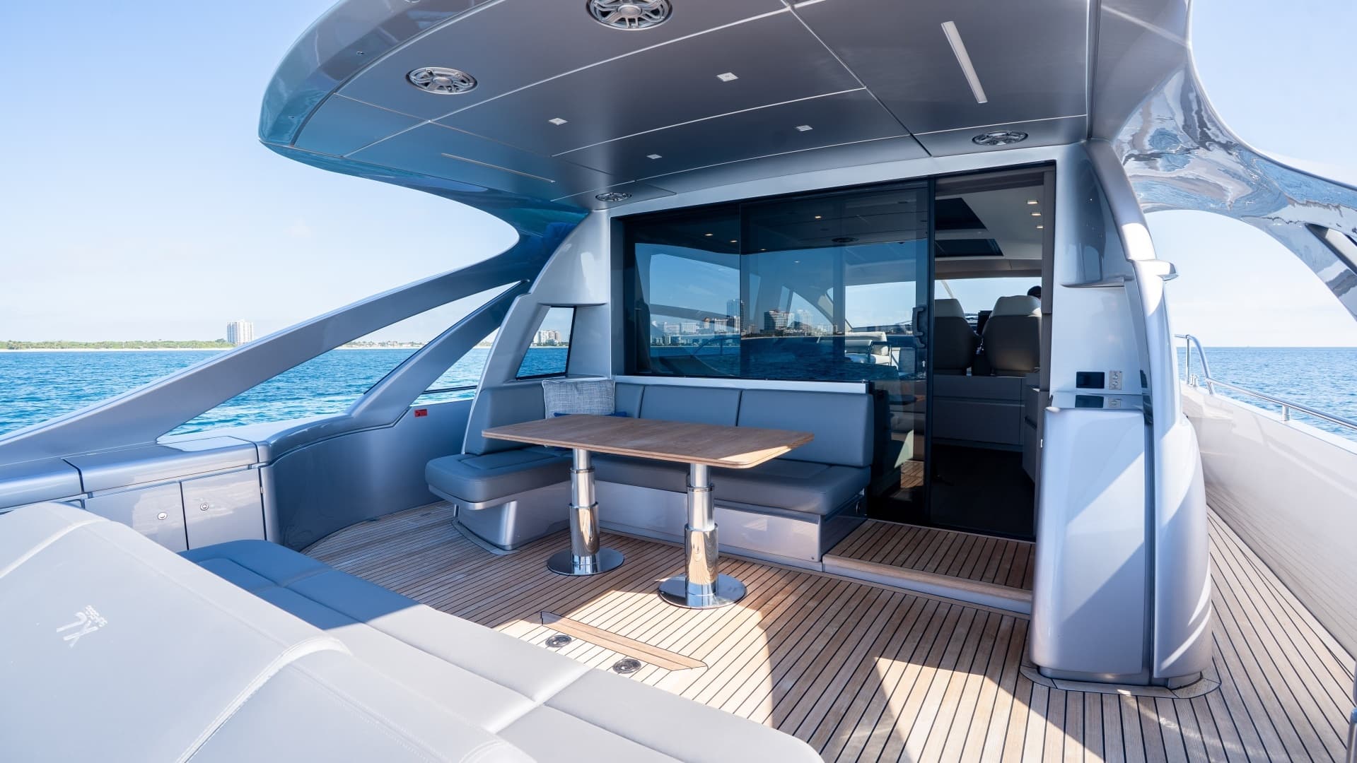 2024 Pershing 7X - Image 22