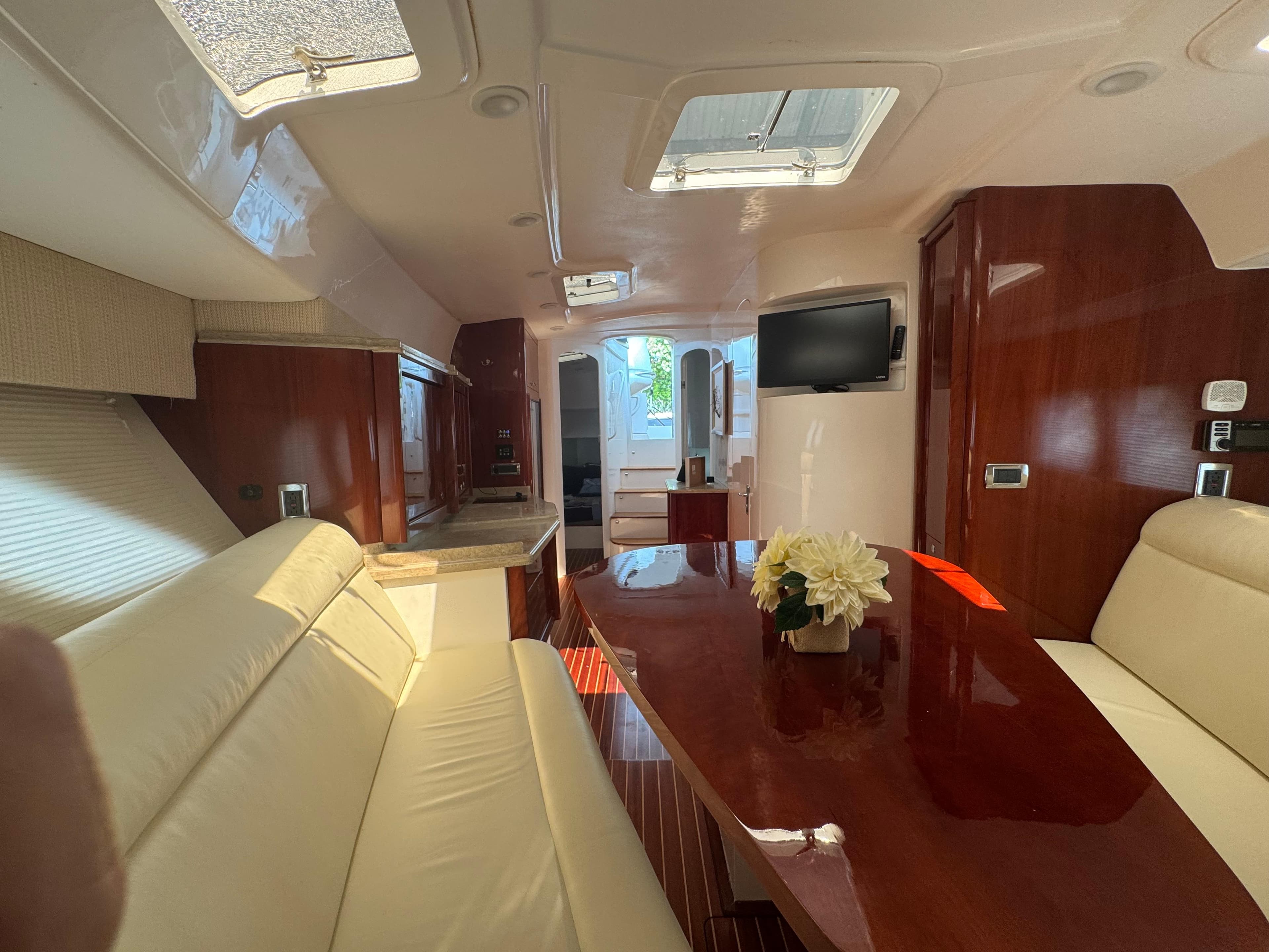 2012 Intrepid 475 Sport Yacht - 39
