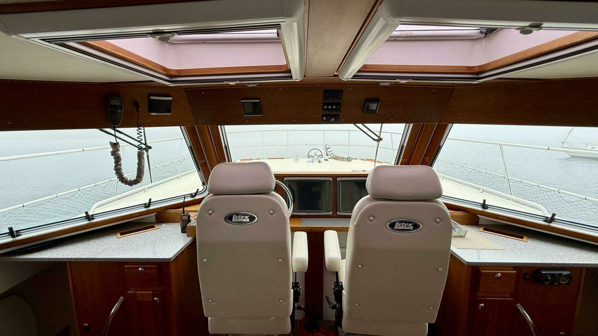 2014 Maine Cat P44 - Image 56