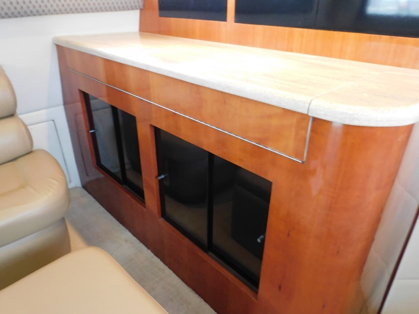 1987 Sea Ray 460 Convertible - Image 29