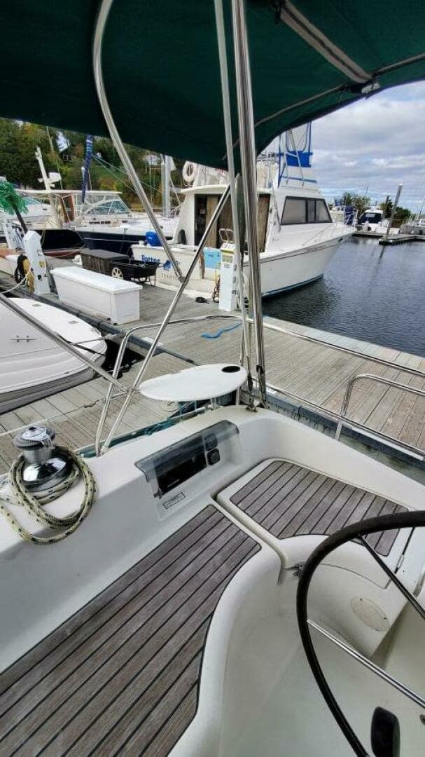 2000 Beneteau 361 - Image 31