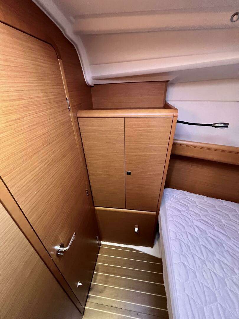 2013 Jeanneau 379 - Image 71