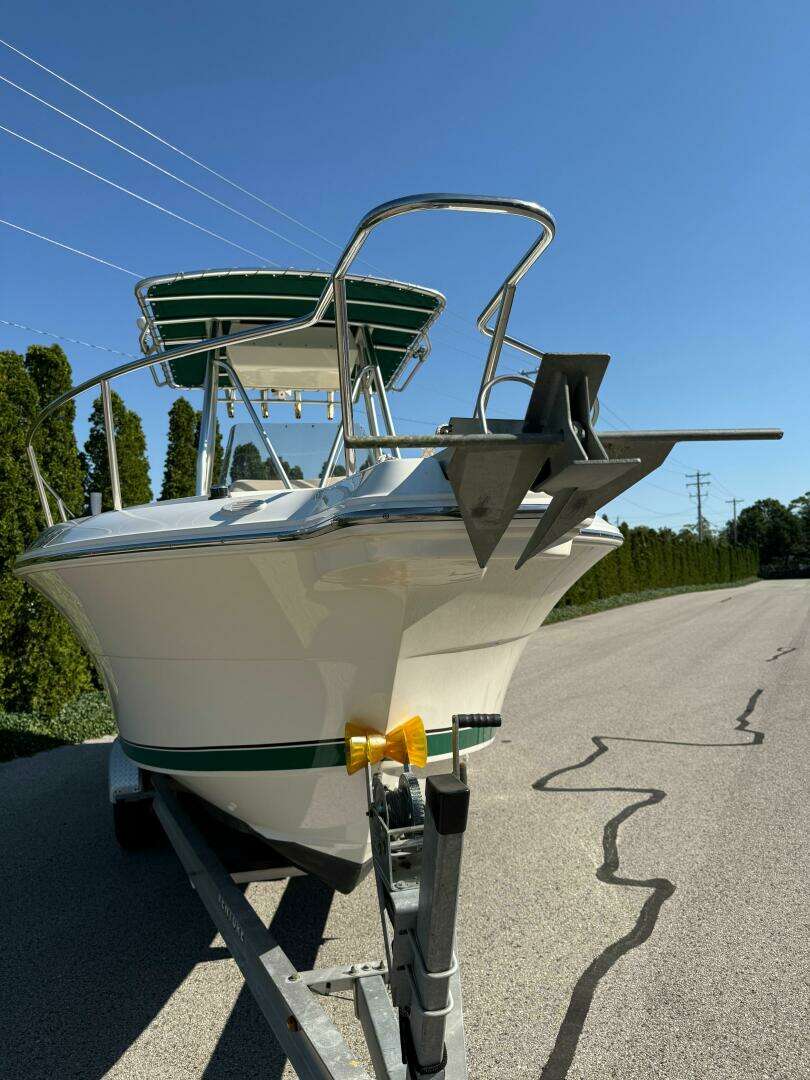 2003 Wellcraft 250 Fisherman - Image 3