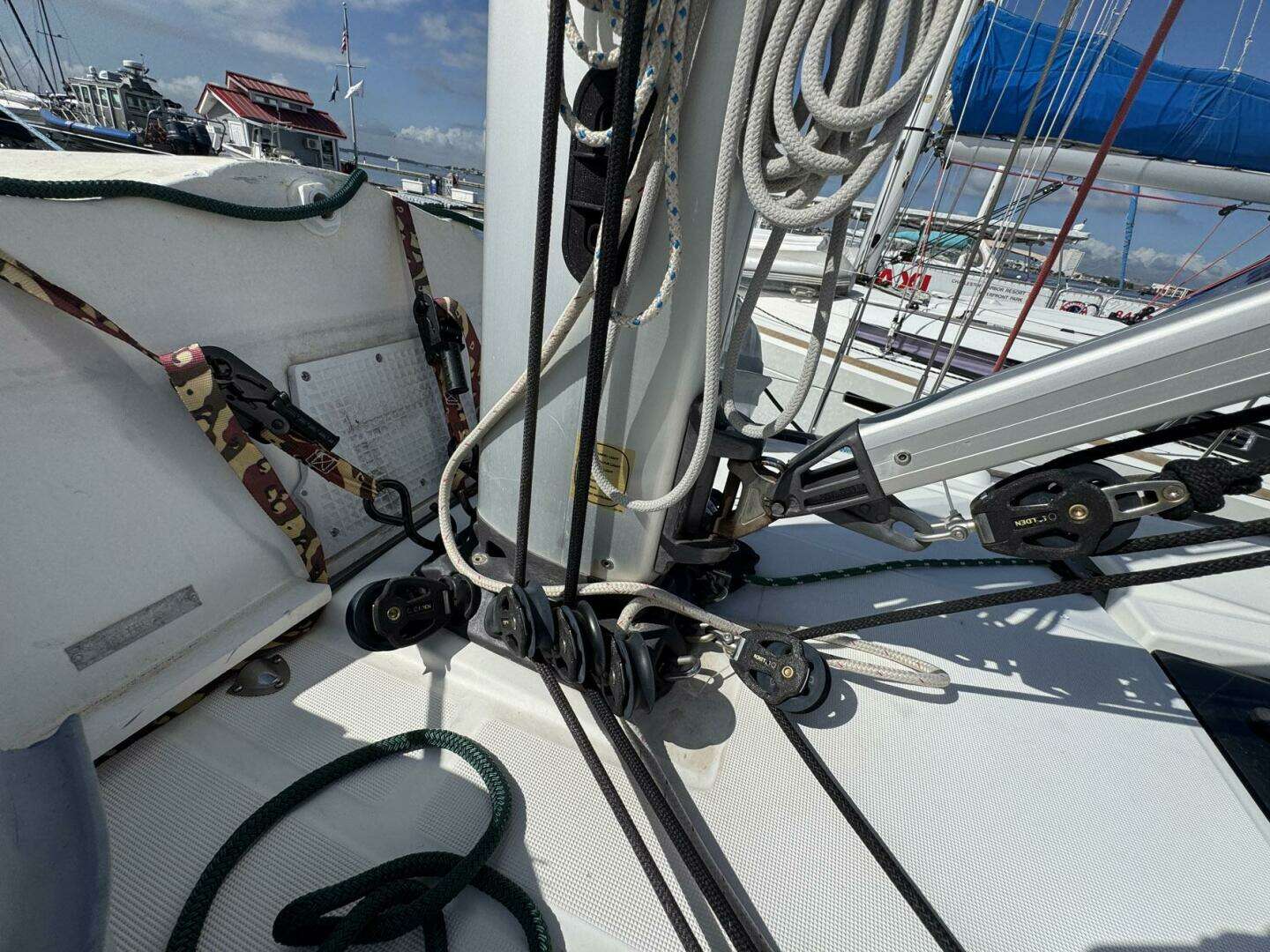 2018 Jeanneau Sun Odyssey 389 - Image 29