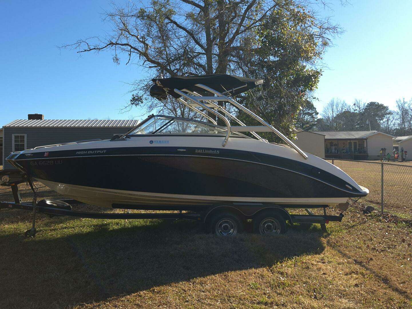 2011 Yamaha Boats 242 Limited S - Image 38