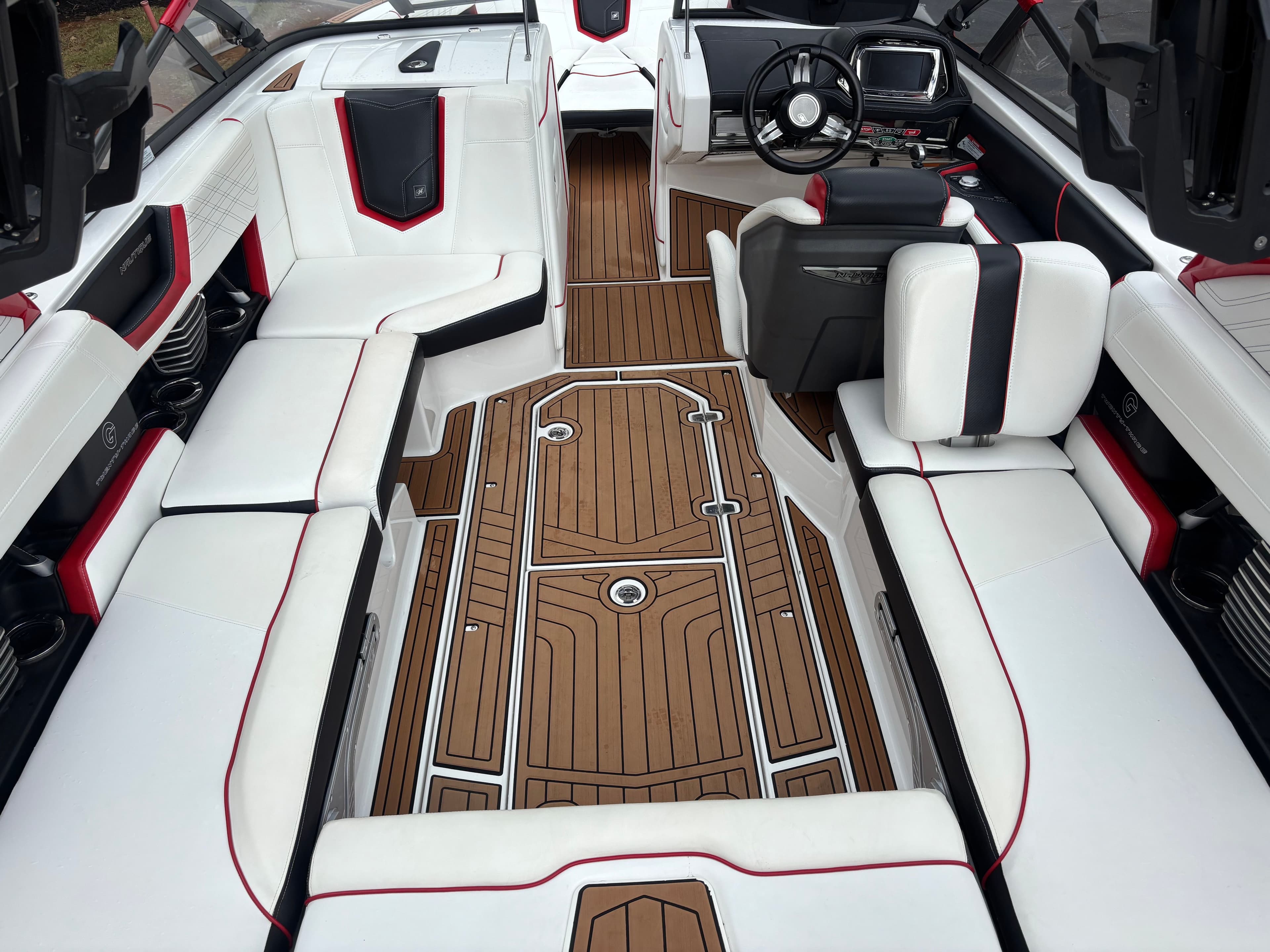 2016 NAUTIQUE G23 - Image 5