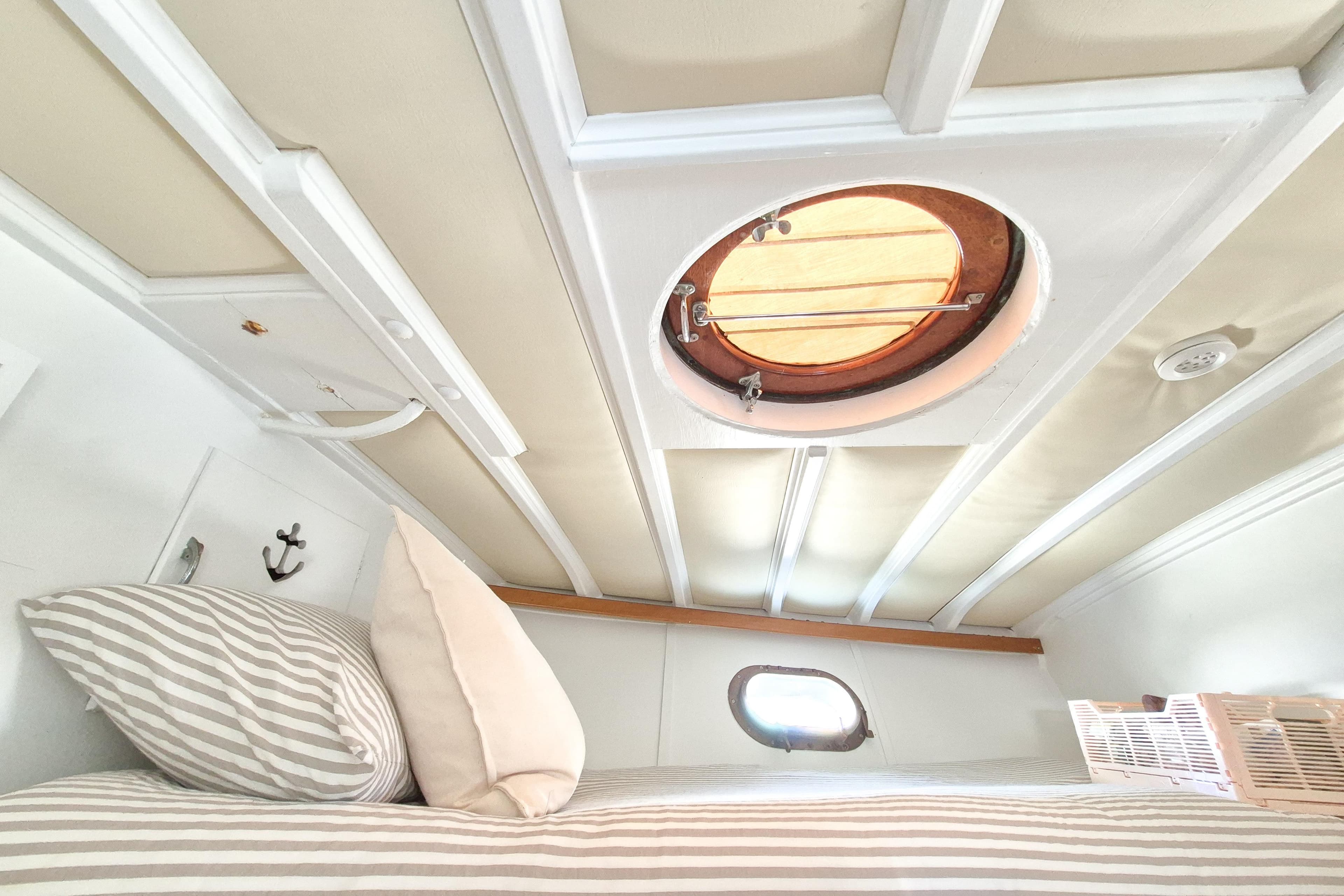 Forward Stateroom - Upper Bunk
