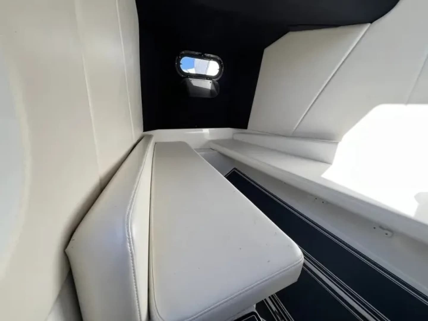 2023 Sunsation 32 CCX - Image 40