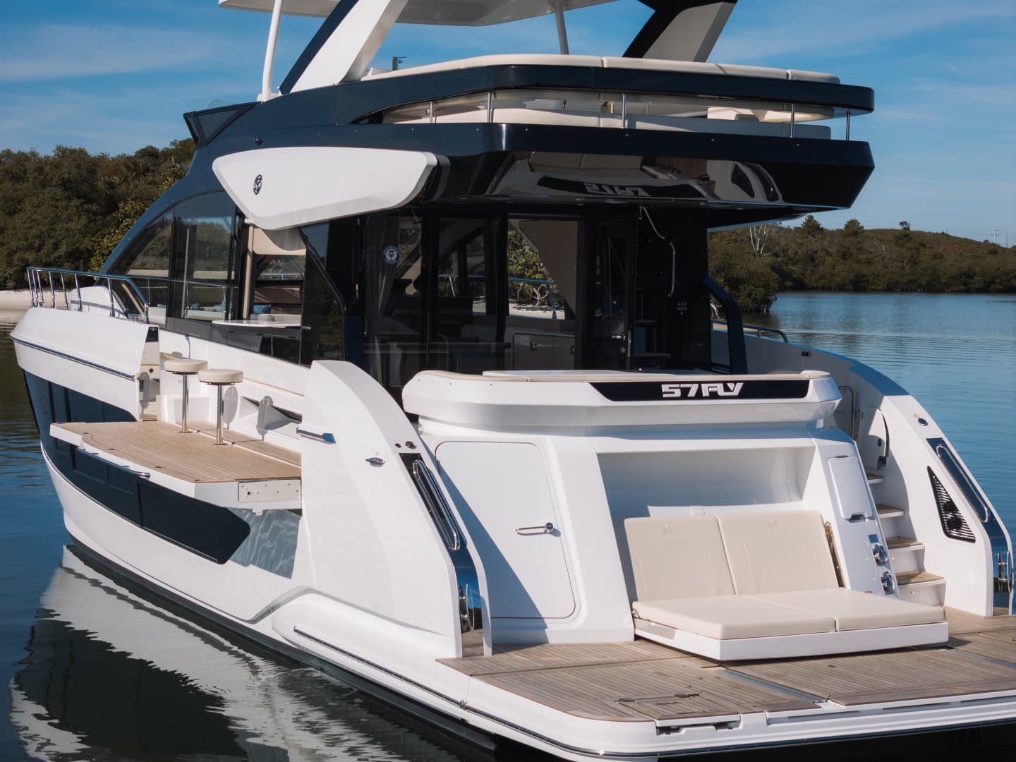 2026 Cruisers Yachts 57 FLY - Image 66