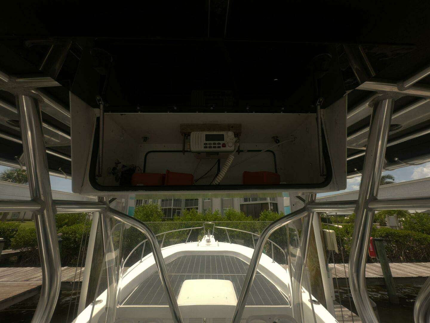 1999 Dusky 256 Center Console - Image 5
