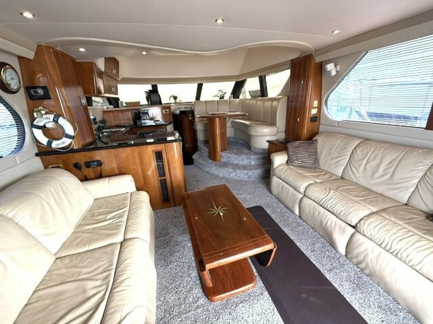 2005 Carver 46 Voyager - Image 40