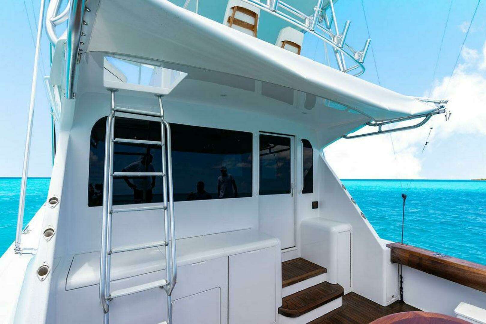 1999 Viking 55 Convertible - Image 88