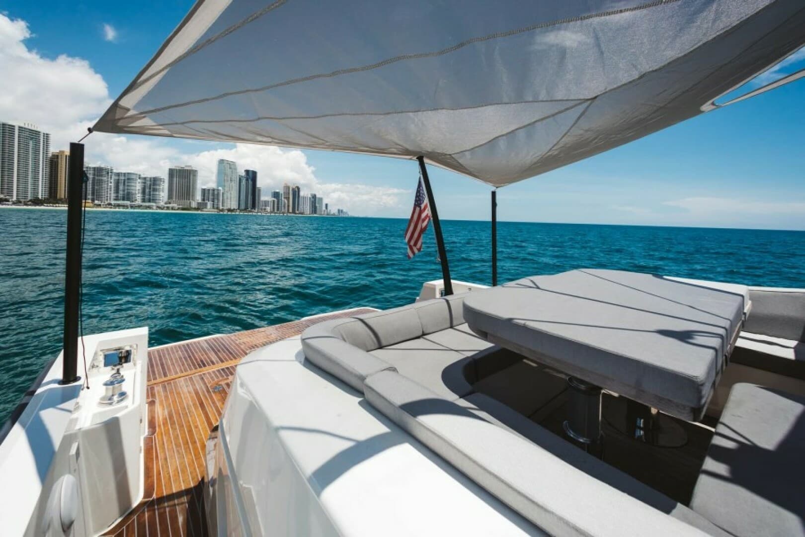 2019 Bluegame BG62 - Image 10