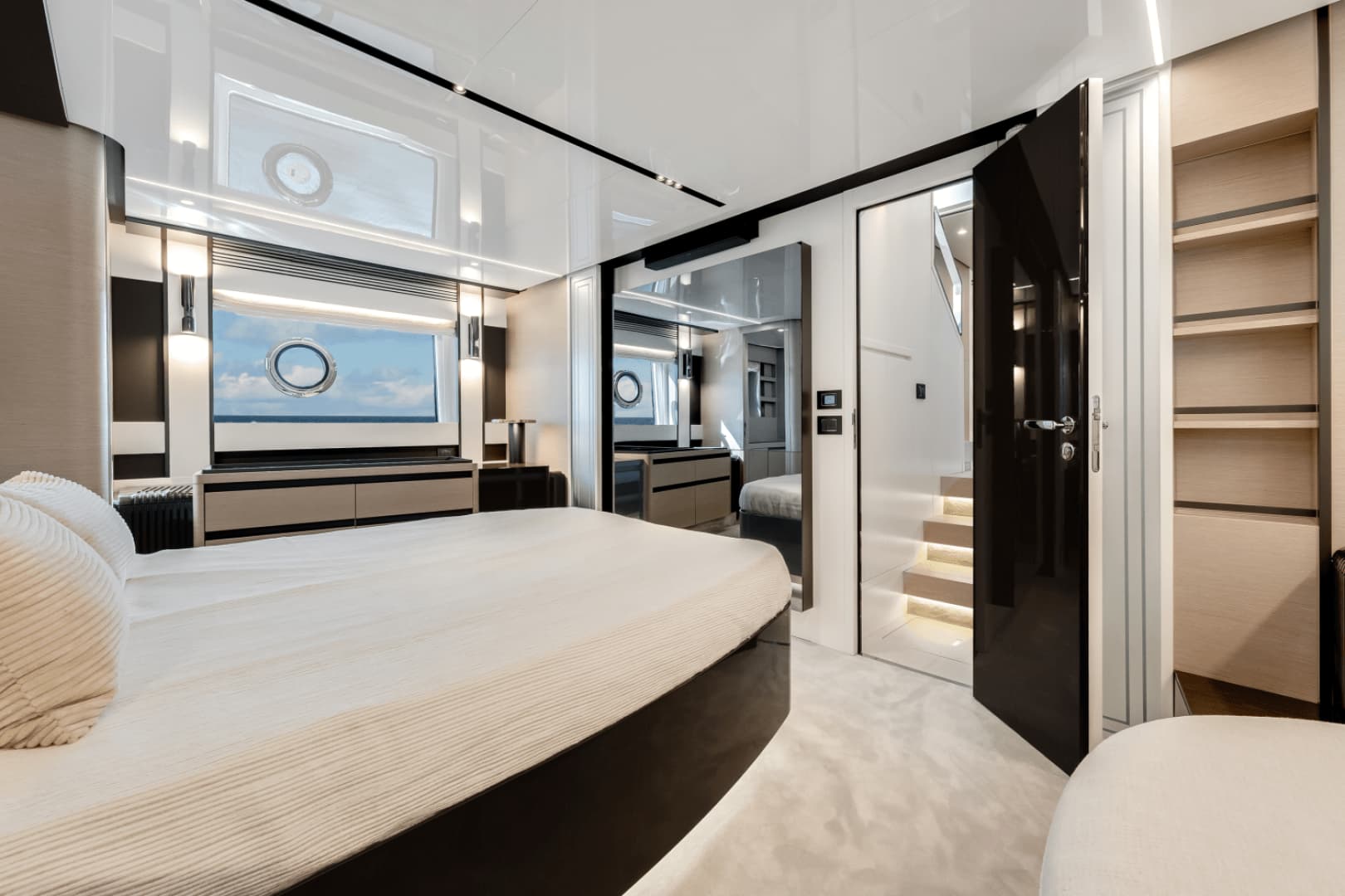 2024 Azimut S8 - Image 53