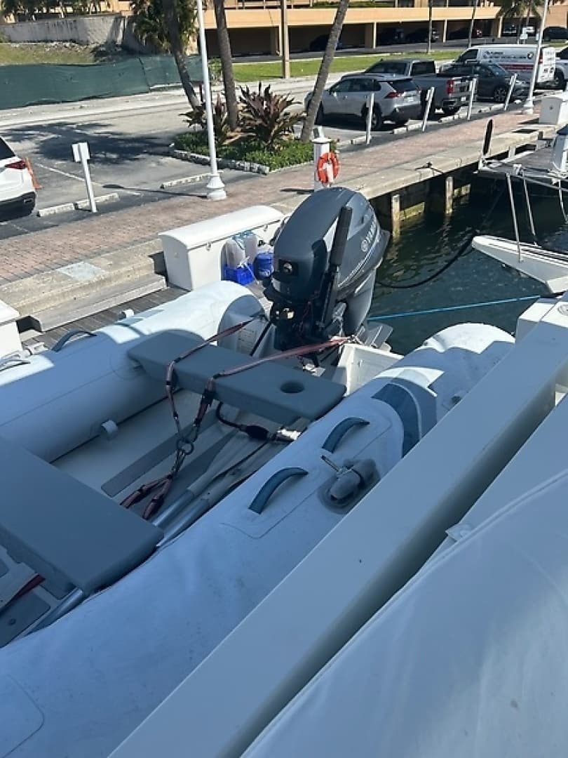 2000 Carver 450 Voyager Pilothouse - Image 11