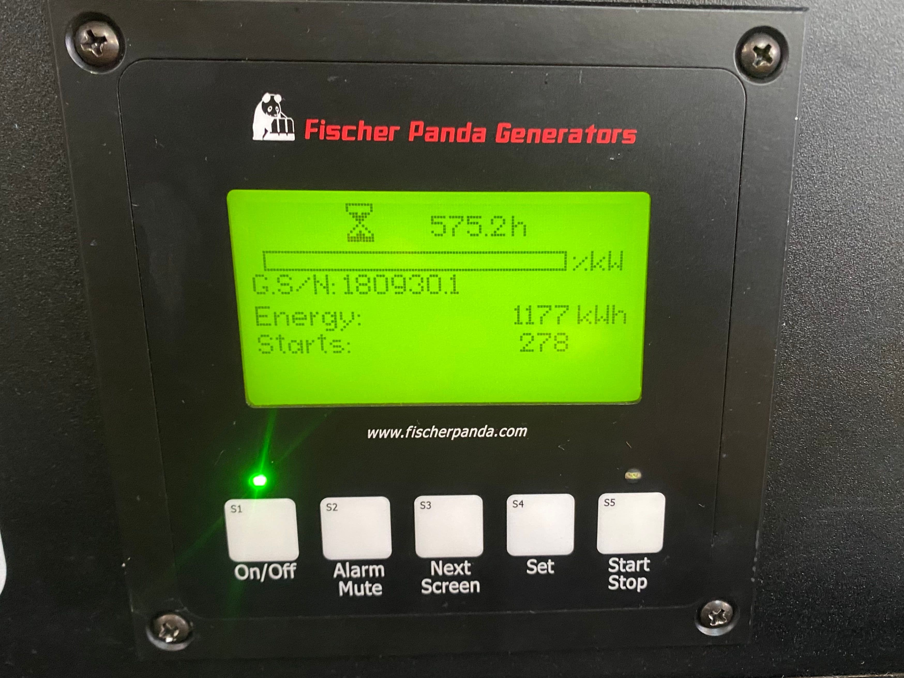 2019 PURSUIT 355 OS - Image 39