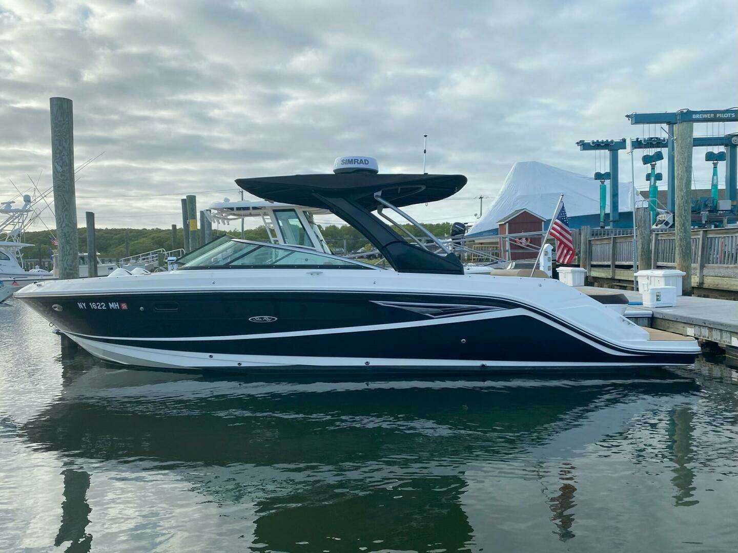 2021 Sea Ray 280SLX - Image 4