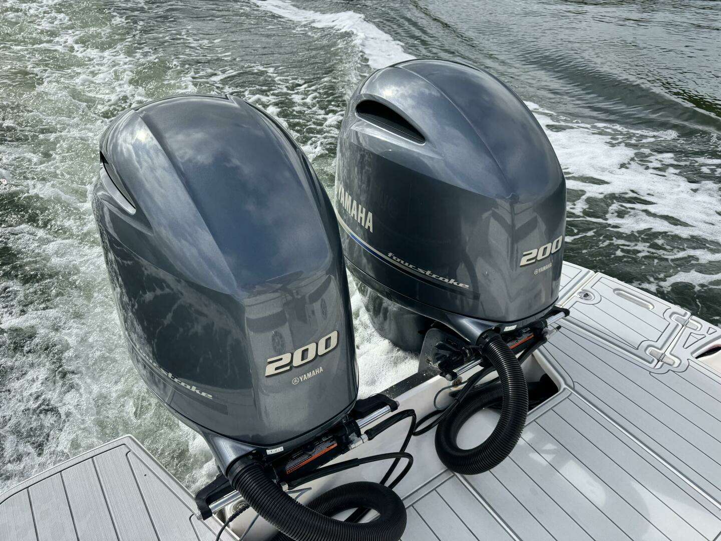 2023 Regal 29 OBX - Image 12
