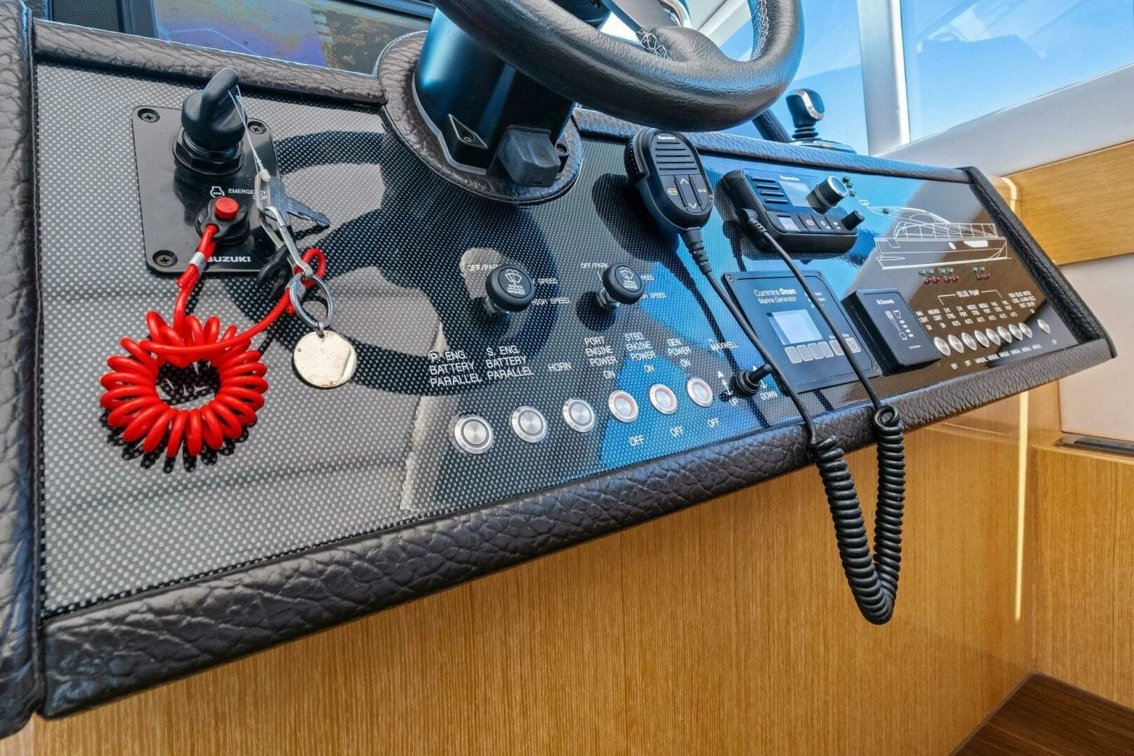 2018 Mares 47 Outboard Express Catamaran - Image 11