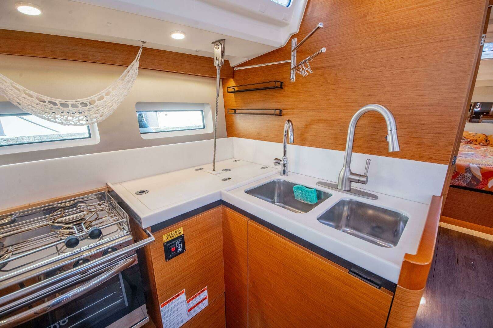 2022 Jeanneau Sun Odyssey 440 - Image 36