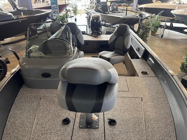 2025 MirroCraft Outfitter 167SC - 16