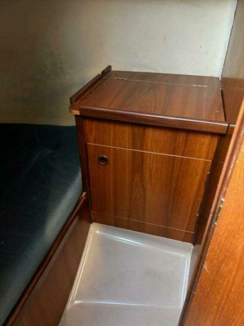 1984 Beneteau — - Image 24