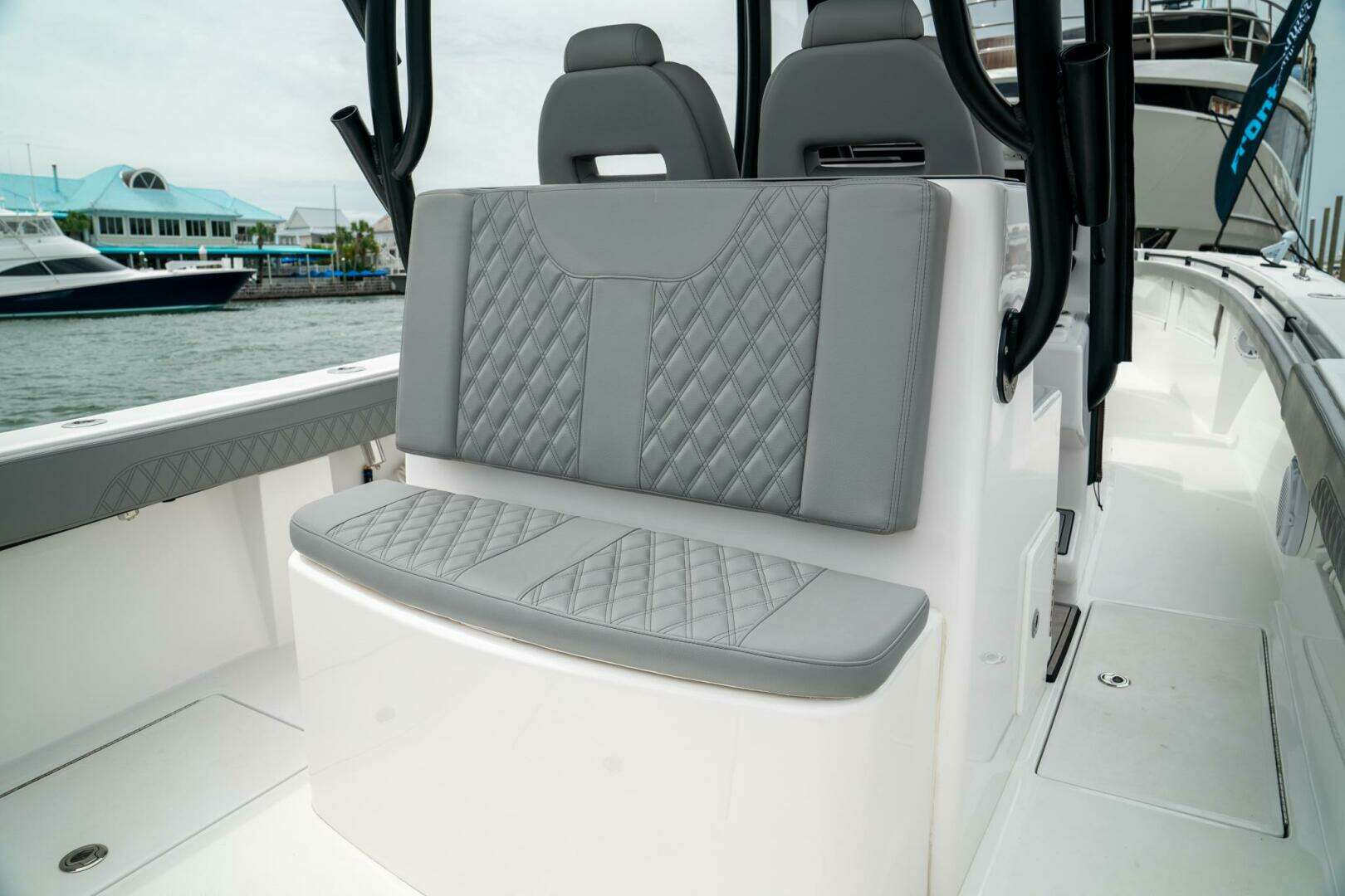 2026 Front Runner 33 CC - Image 24