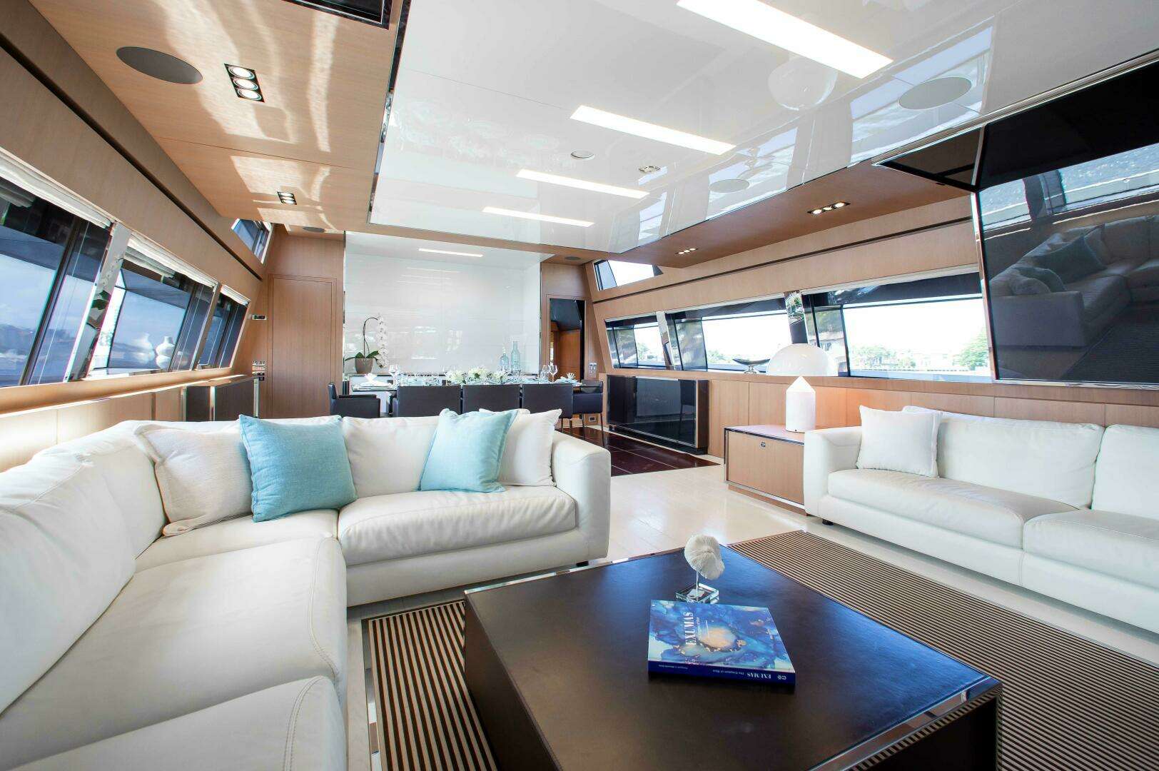 2014 Riva Mythos - Image 40