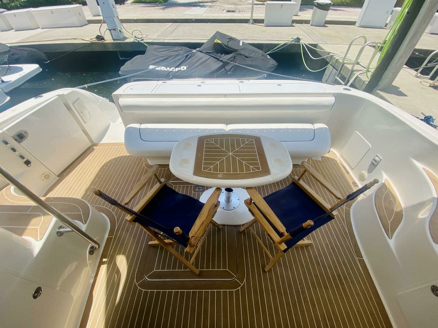 2006 Sea Ray 58 Sedan Bridge - Image 7