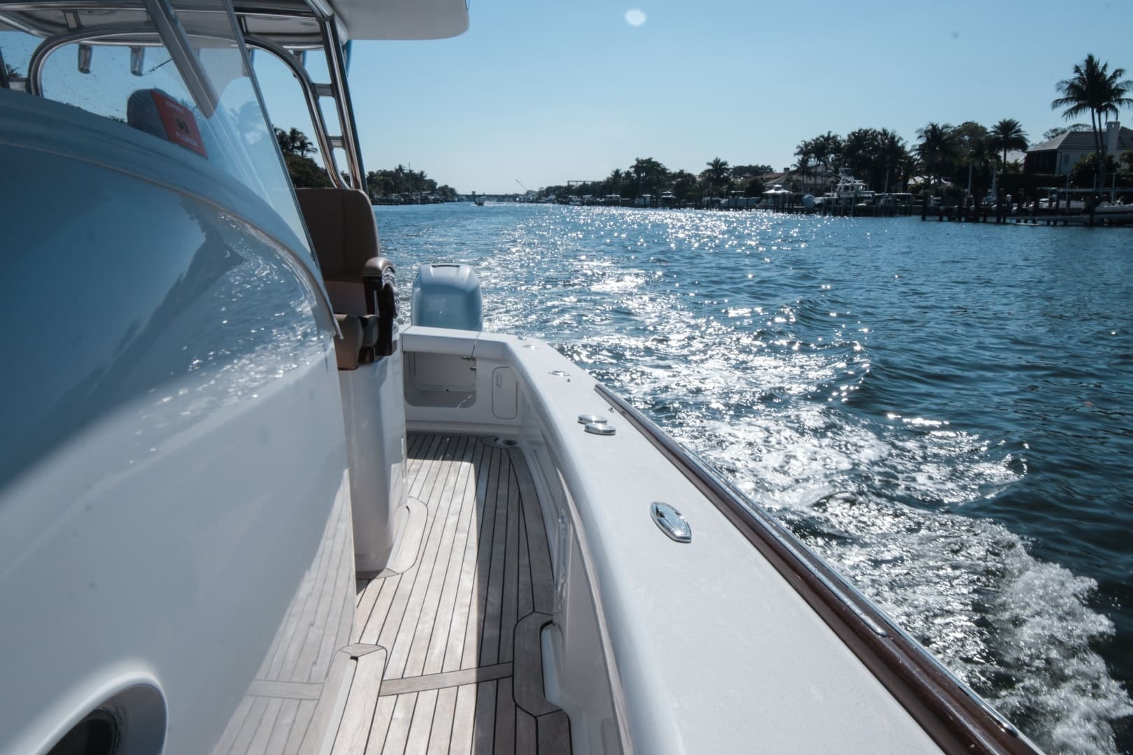 2018 Winter Custom Yachts Center Console - Image 7