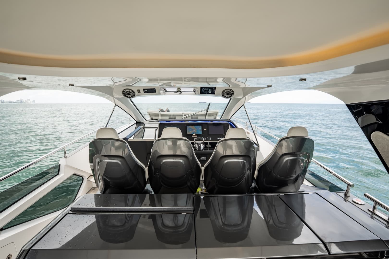 2021 Azimut VERVE 47 - Image 18
