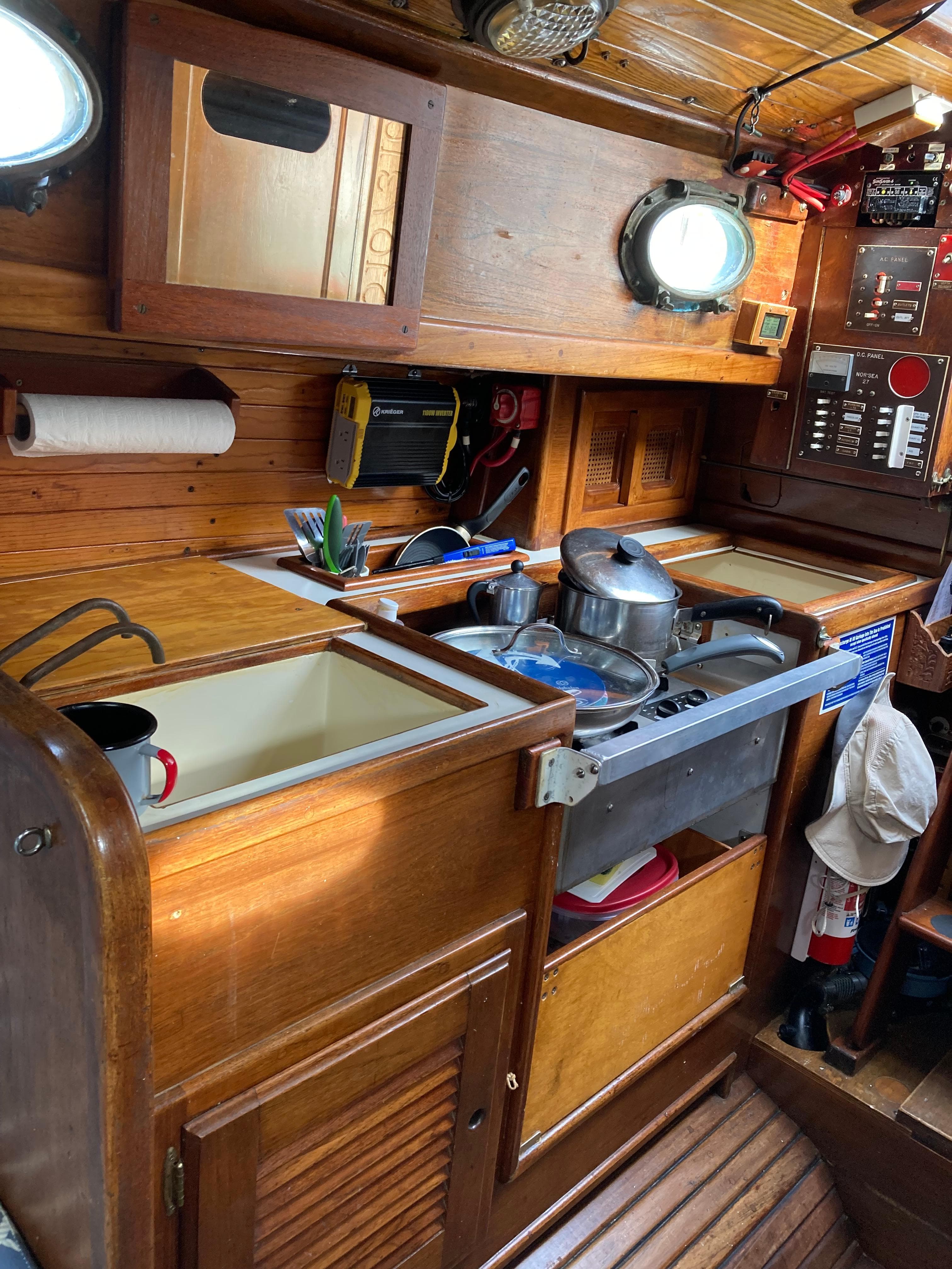 1986 Nor'Sea 27 - 19