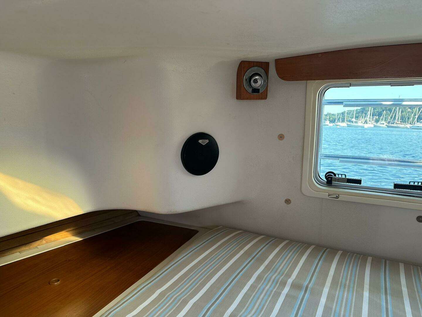 1997 Catalina Morgan 38 - Image 47