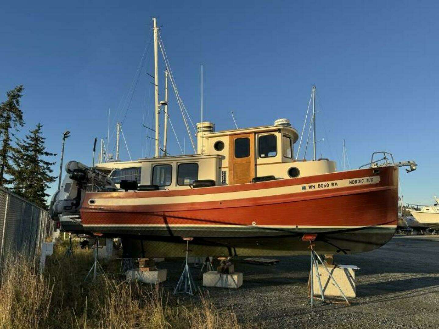 1981 Nordic Tugs — - Image 3
