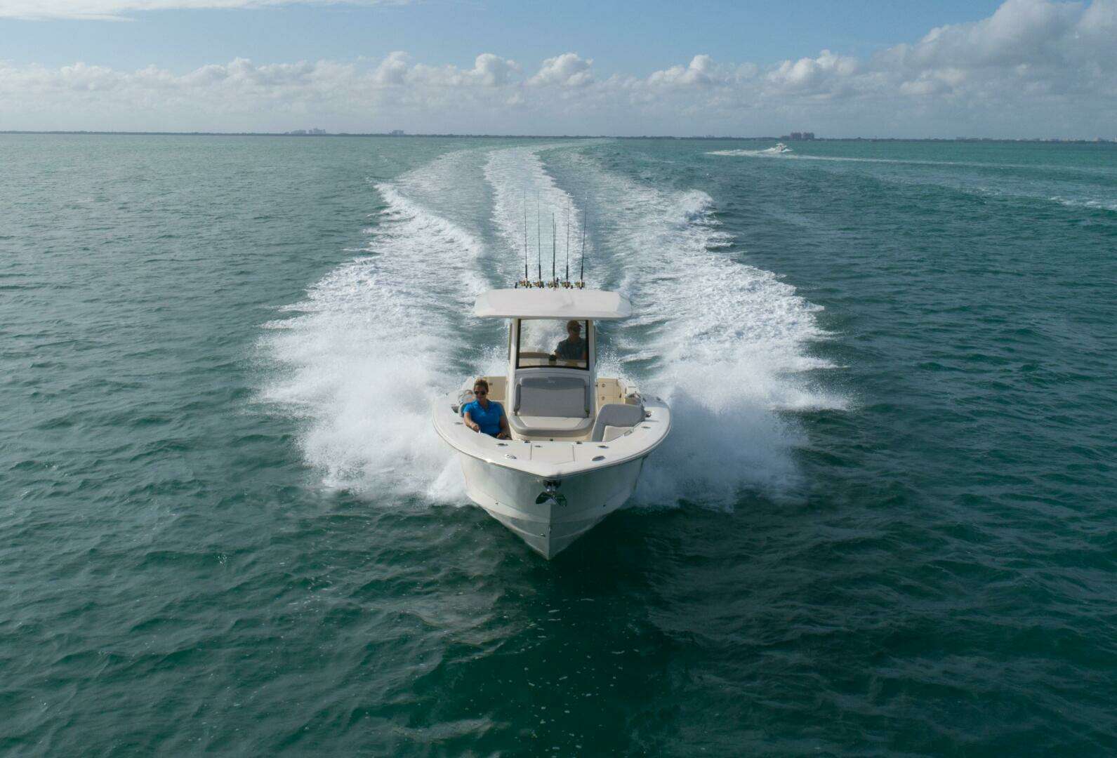2026 Scout 305 LXF - Image 5