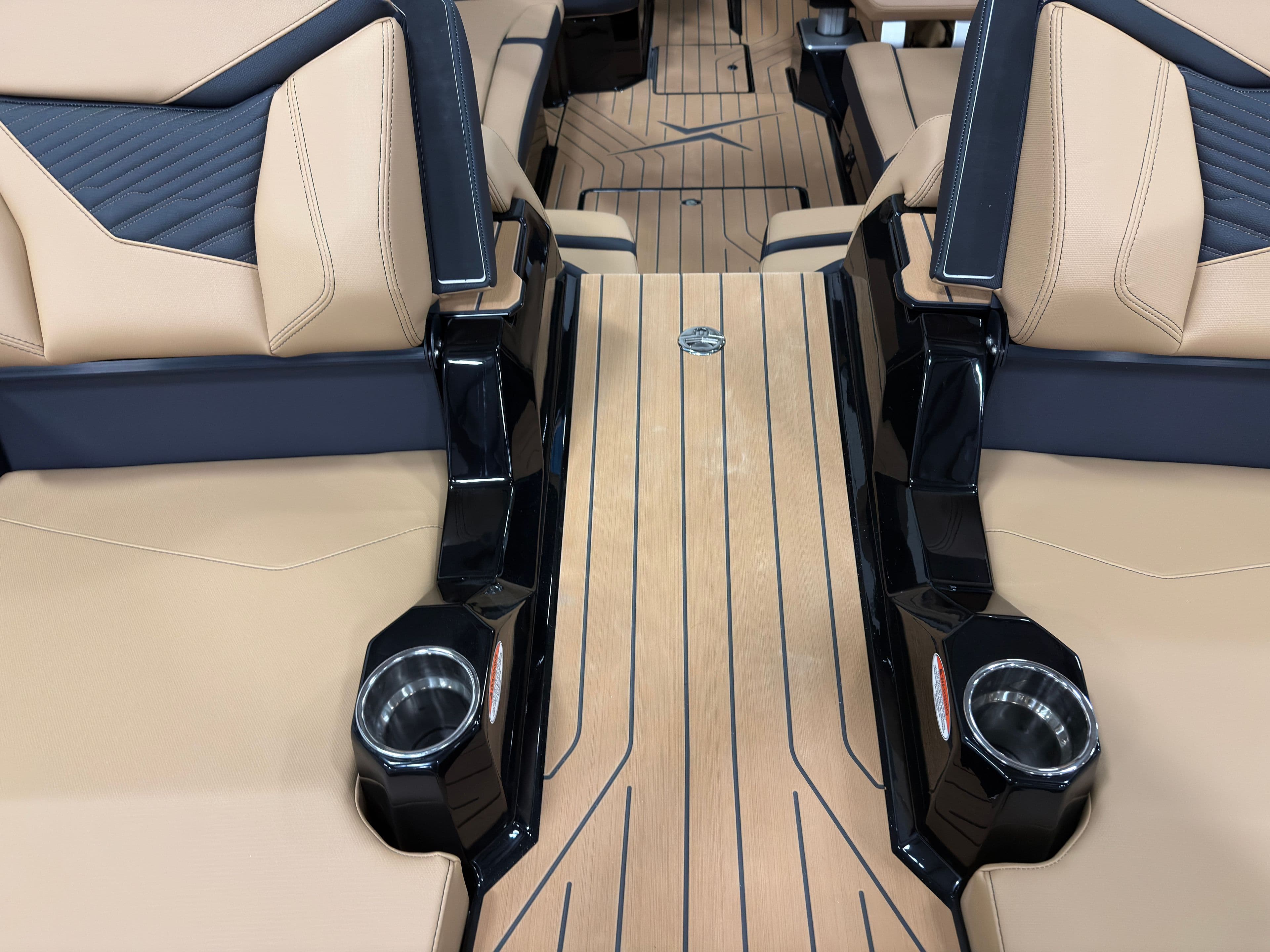 2026 MasterCraft X24 - 11