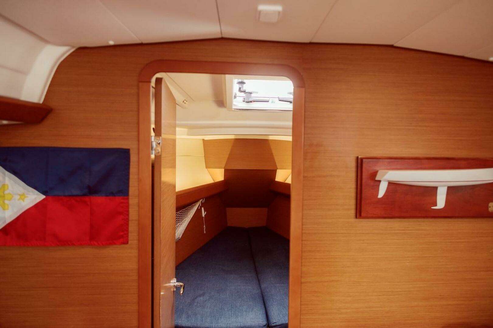 2019 Jeanneau 389 Sun Odyssey - Image 32